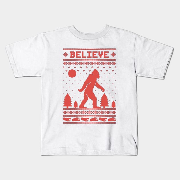 believe bigfoot christmas Kids T-Shirt by crackdesign